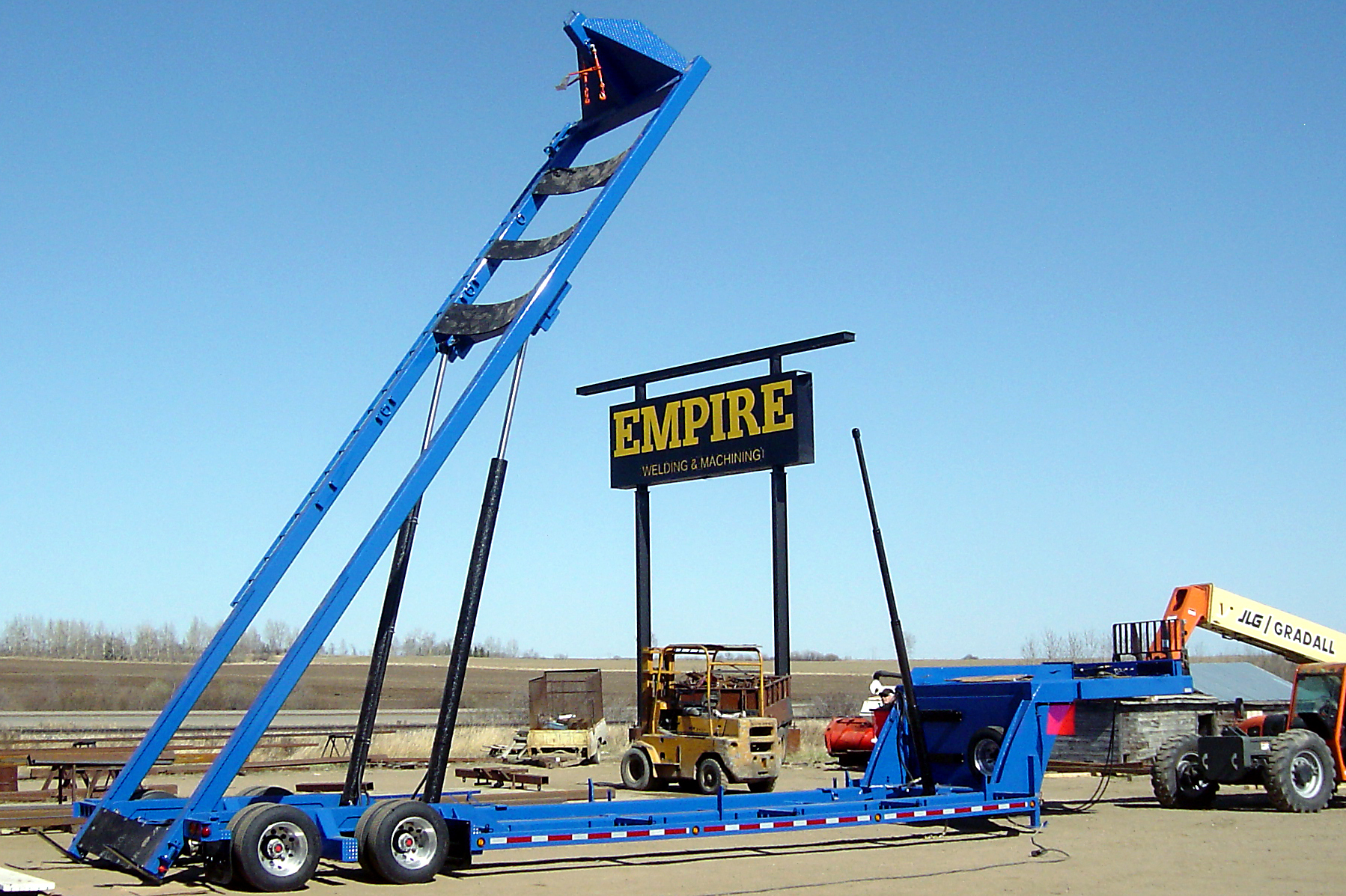 Tandem Tank Trailer3